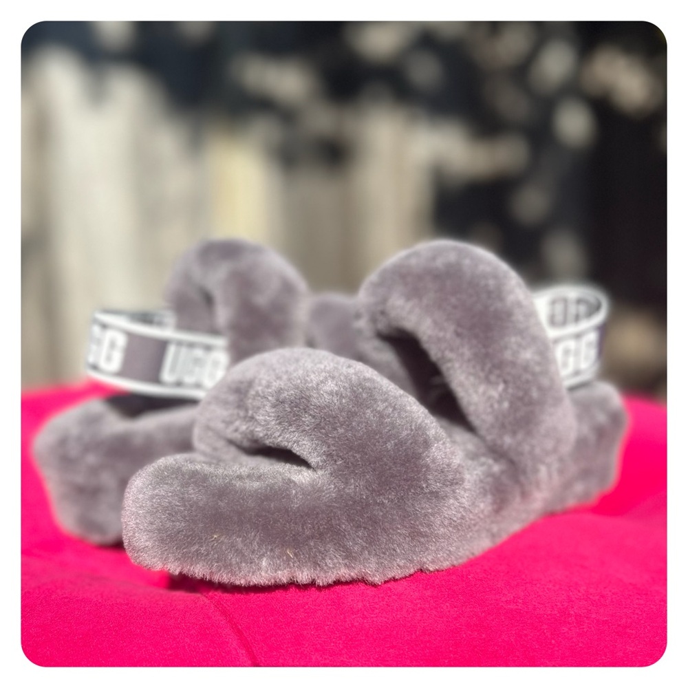 UGG Oh Yeah slipper slides